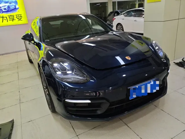 Porsche Panamera — Фото автомобиля 5