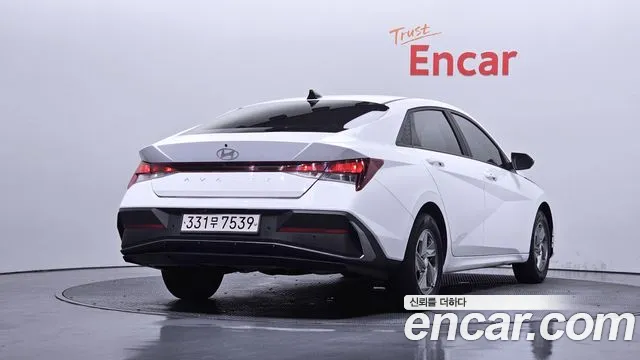Hyundai AVANTE Новый Avante (CN7) — Фото автомобиля 2