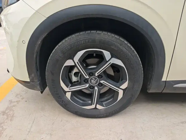 BYD Yuan PLUS — Фото автомобиля 22