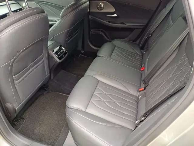 Chery Arrizo 8 — Фото автомобиля 5