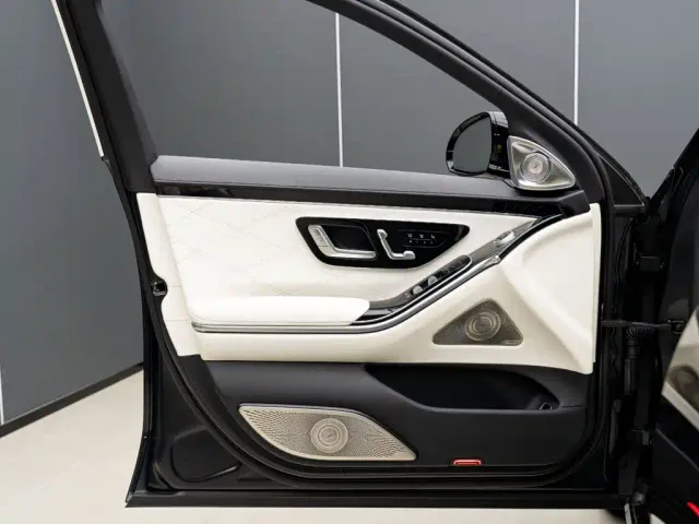 Mercedes-Benz Maybach S-Class — Фото автомобиля 9