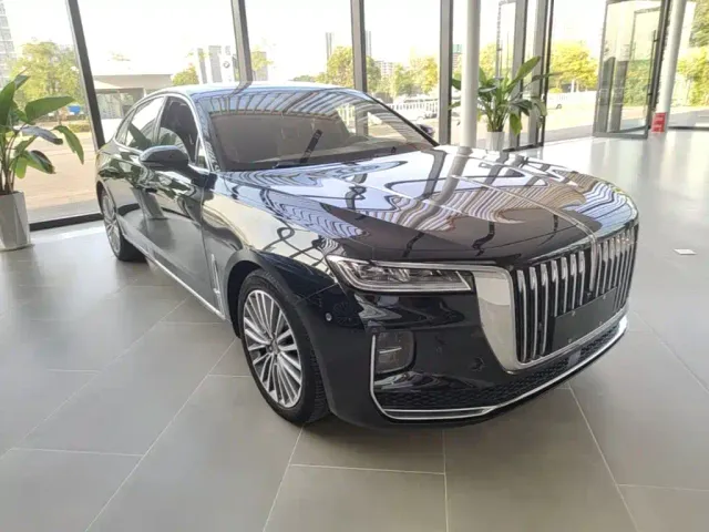 Hongqi H9 — Фото автомобиля 3