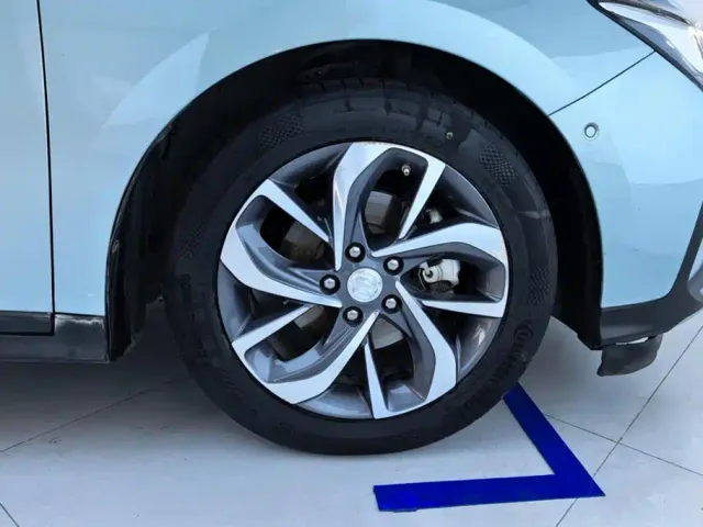 Buick Velite 6 — Фото автомобиля 6