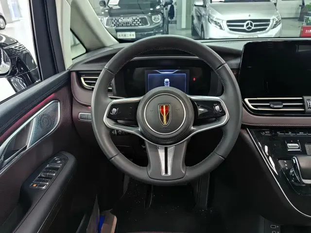 Hongqi HQ9 PHEV — Фото автомобиля 7