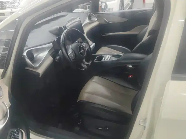 BYD Dolphin — Фото автомобиля 9