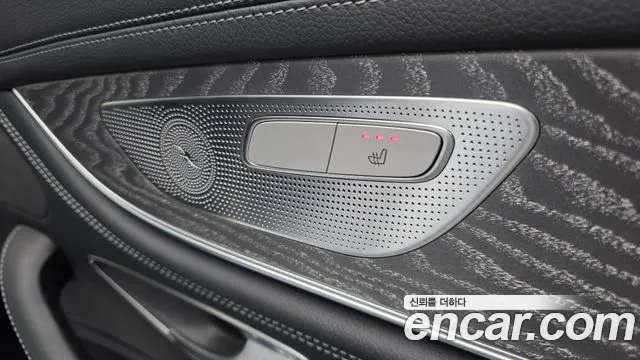 Mercedes-Benz CLS-Class — Фото автомобиля 18