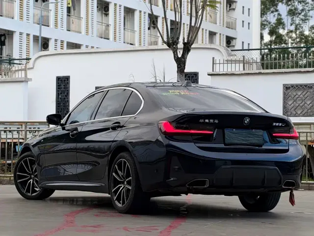BMW 3 Series — Фото автомобиля 4
