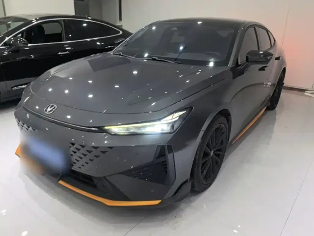 Фотография автомобиля — Changan UNI-V