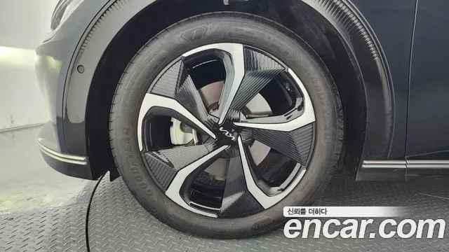 Kia EV6 — Фото автомобиля 5
