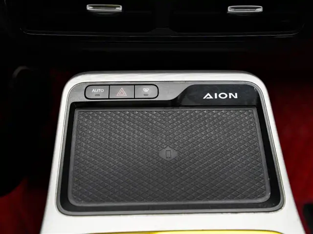 GAC Aion Y — Фото автомобиля 9