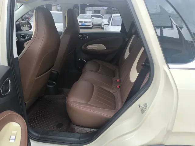 Wuling Bingo — Фото автомобиля 8