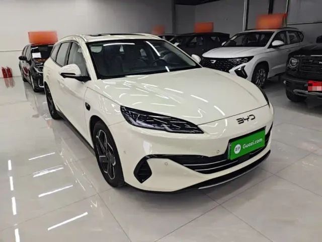 BYD Seal 06 DM-i Touring — Фото автомобиля 3