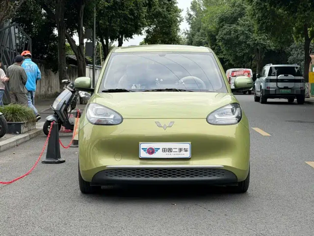 Wuling Bingo — Фото автомобиля 2