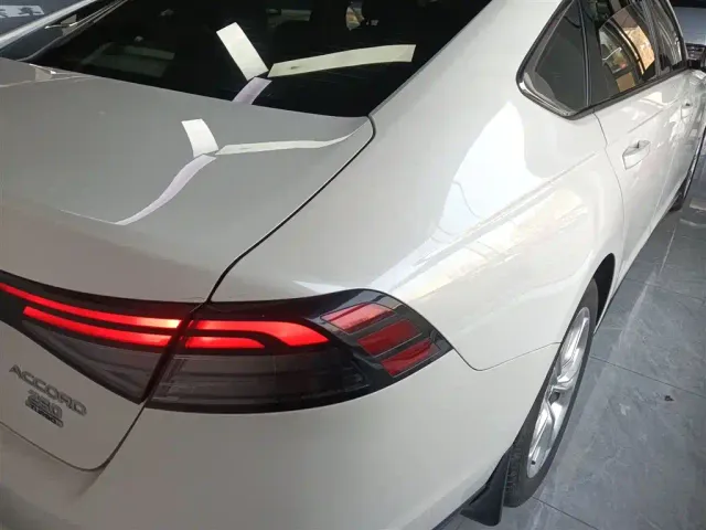 Honda Accord — Фото автомобиля 22