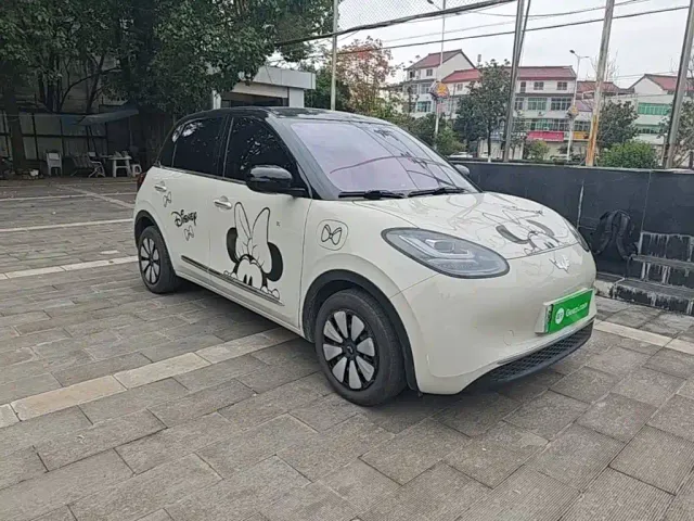 Wuling Bingo — Фото автомобиля 3