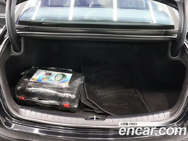Kia K8 2.5 Бензин 2WD — Фото автомобиля 18
