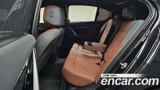 BMW 5-Series 5 серия (G60) 530i xDrive M Sport — Фото автомобиля 12