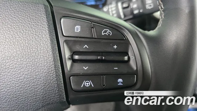 Hyundai Venue — Фото автомобиля 18