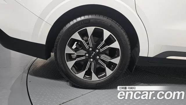 Kia Canival Carnival 4 поколение Дизель 9 мест Noblesse — Фото автомобиля 5