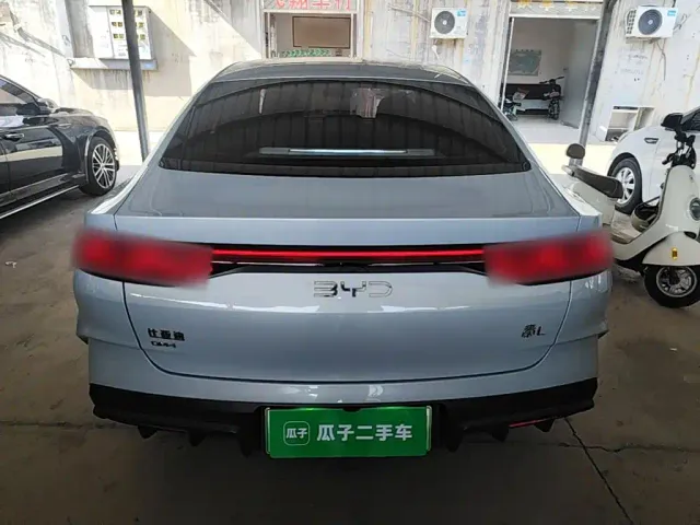 BYD Qin L — Фото автомобиля 5