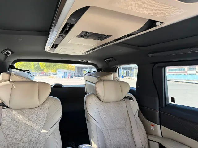 Toyota Alphard — Фото автомобиля 15