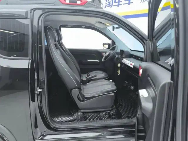 Wuling Hongguang Mini EV — Фото автомобиля 8