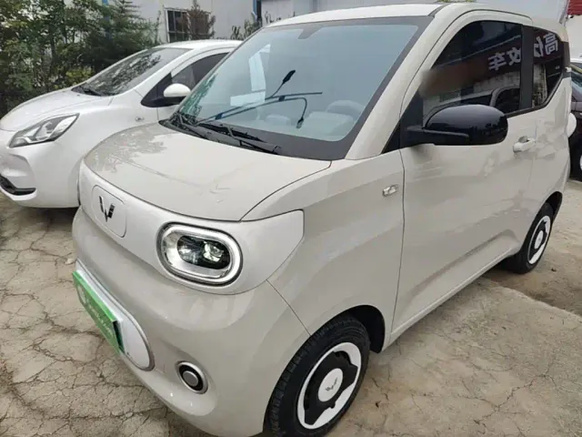 Фотография автомобиля — Wuling Hongguang Mini EV