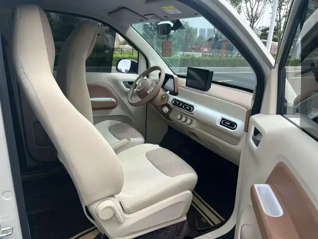 Wuling Hongguang Mini EV — Фото автомобиля 9