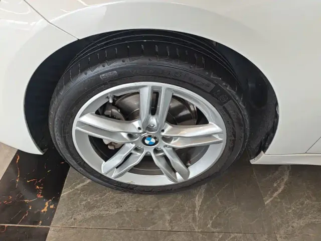 BMW 1 Series — Фото автомобиля 22