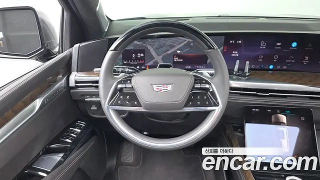 Cadillac Escalade — Фото автомобиля 13