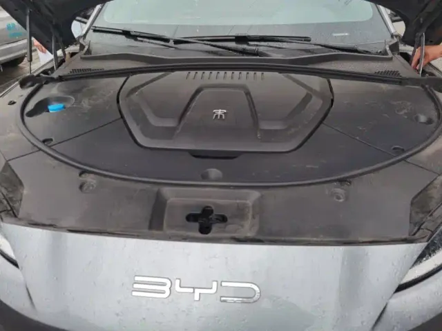 BYD Song PLUS — Фото автомобиля 10