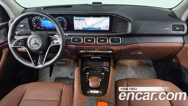 Mercedes-Benz GLE-Class — Фото автомобиля 10