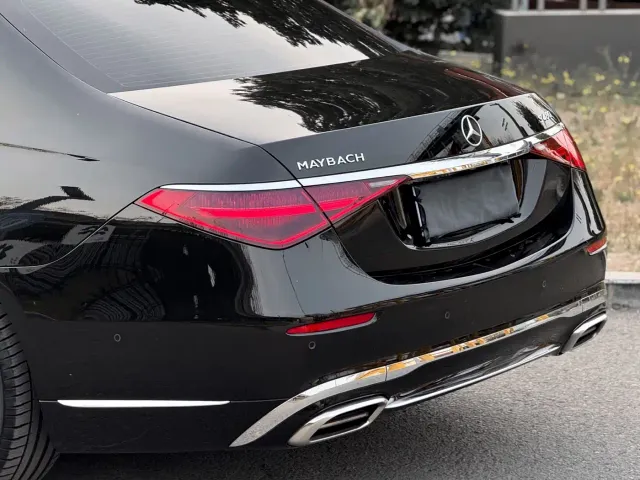 Mercedes-Benz Maybach S-Class — Фото автомобиля 15