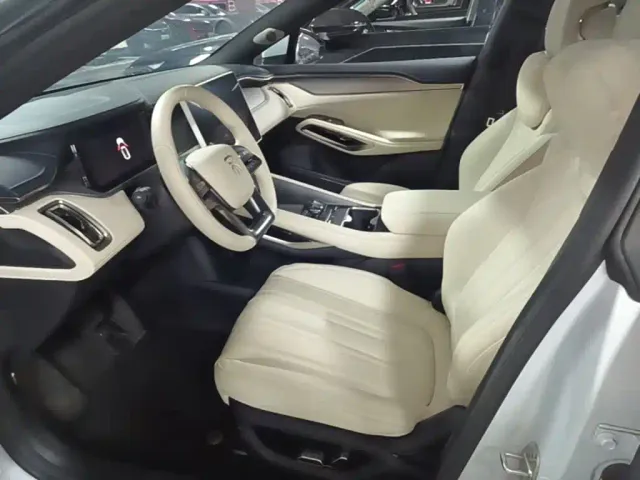 BYD Song L EV — Фото автомобиля 14