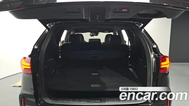 KG_Mobility_Ssangyong Rexton All Rexton Дизель 2.2 4WD — Фото автомобиля 18