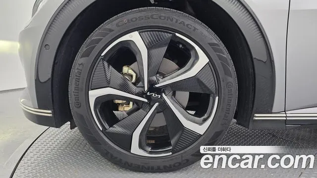 Kia EV6 — Фото автомобиля 5