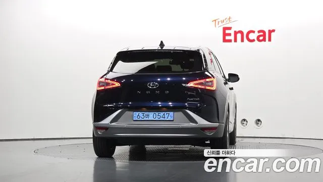 Hyundai Nexo — Фото автомобиля 3