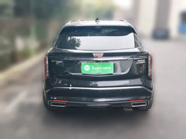 Cadillac XT5 — Фото автомобиля 3