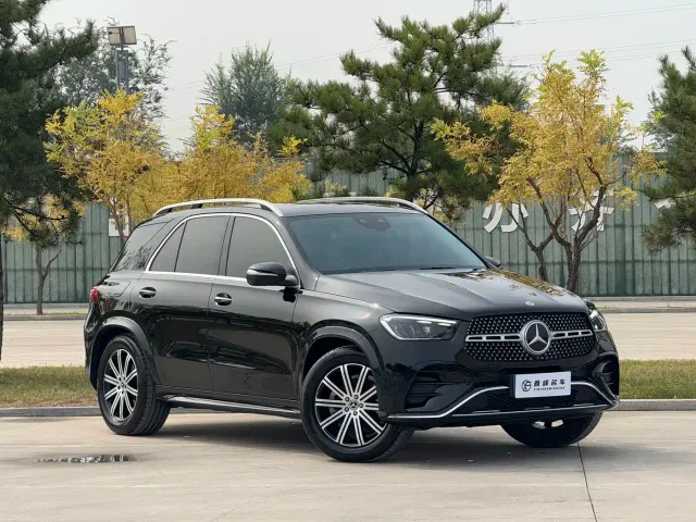 Mercedes-Benz GLE-Class — Фото автомобиля 3