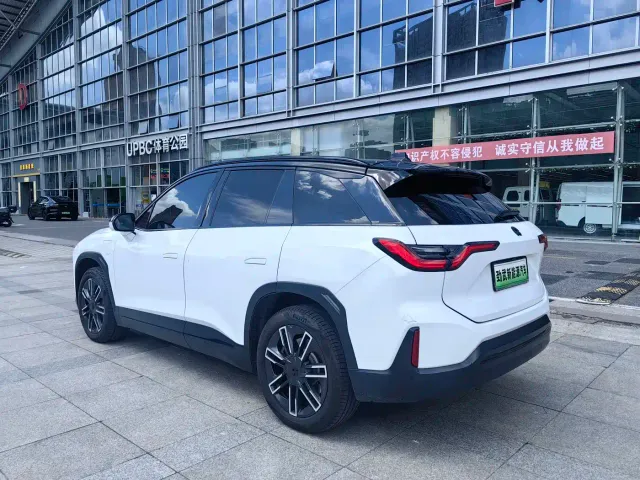 Nio ES6 — Фото автомобиля 5