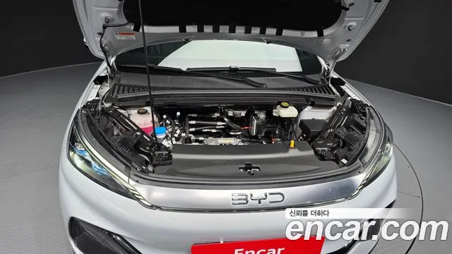 BYD Atto 3 — Фото автомобиля 6