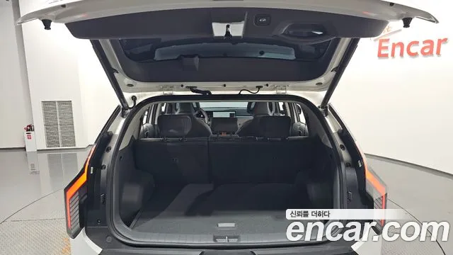 Kia EV3 — Фото автомобиля 8