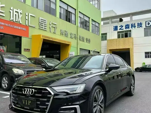 Фотография автомобиля — Audi A6L