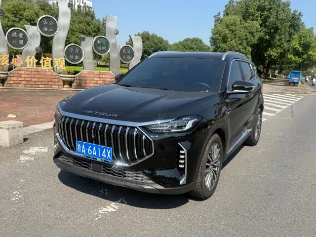 Фотография автомобиля — Jetour X70 Plus