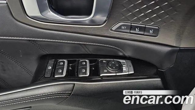 Kia Sorento Sorento 4-е поколение Бензин 2.5T 4WD — Фото автомобиля 18
