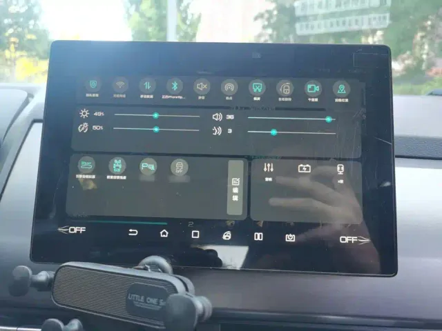 BYD Yuan Pro — Фото автомобиля 25