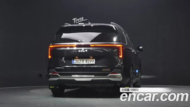 Kia Carnival 4th Gen — Фото автомобиля 4