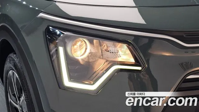 Kia Niro The All New — Фото автомобиля 7