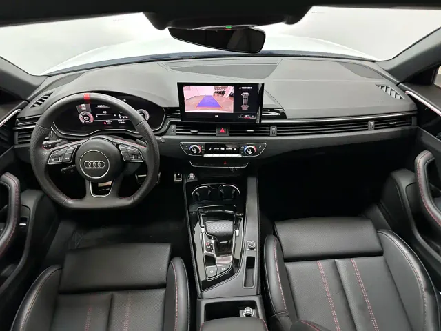 Audi A4L — Фото автомобиля 9