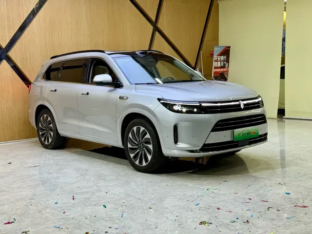 Aito M7 — Фото автомобиля 3